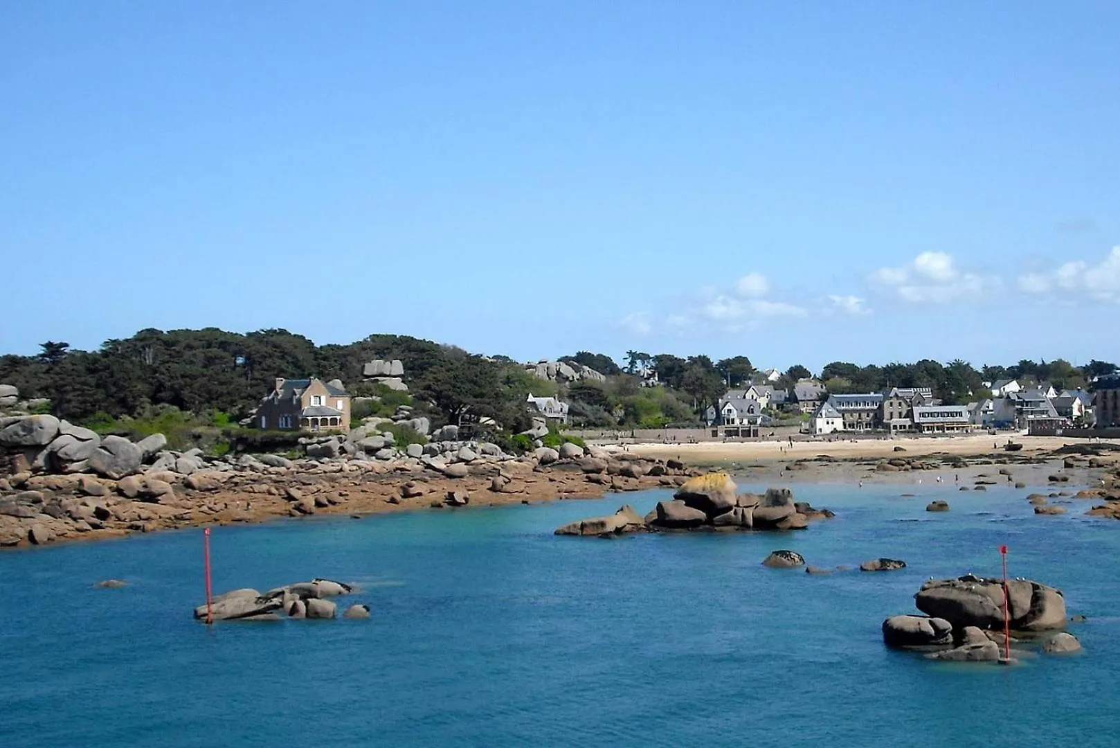 Maison Avec Wifi, A 100M De La Plage A Ploumanac'H En Perros-Guirec - Ref 345